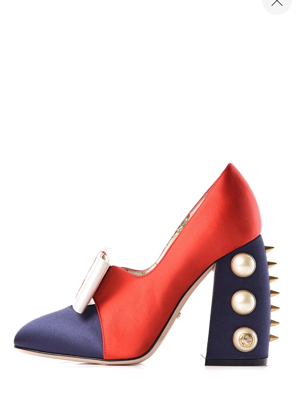 Gucci Bow Pearl Studded Pumps Size EU 37 Excellent Condition $1100 Retail